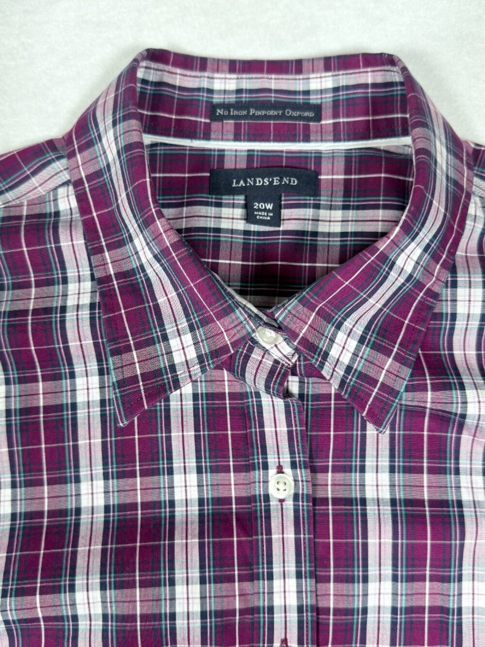 Lands' End No Iron Pinpoint Oxford Women's button up Size: 20W - Picture 3 of 12